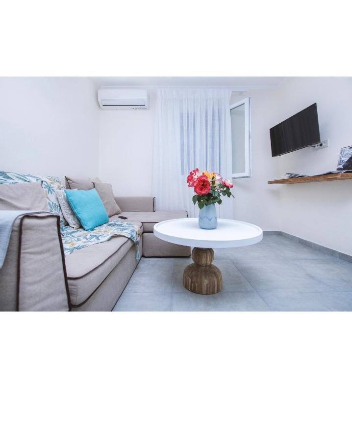 Athena Luxury Apartments Mesongí Buitenkant foto